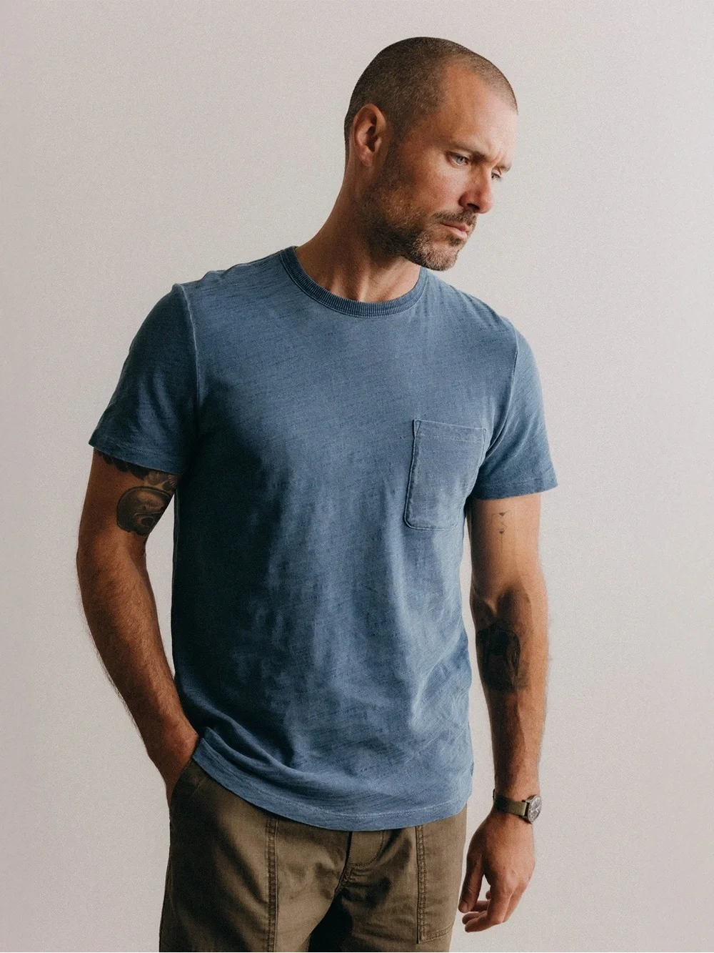 Taylor Stitch NWT The Slub Tee
in Washed Indigo - Picture 4 of 5